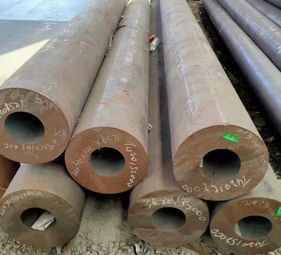 高端中厚壁无缝钢管